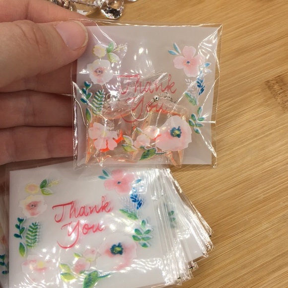 50 Thank You Self Adhesive Bags PRICE IS FIRM - Picture 3 of 6